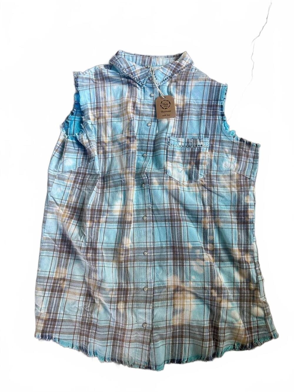 NEW A RARE BIRD women's distressed flannel vest in sky blue